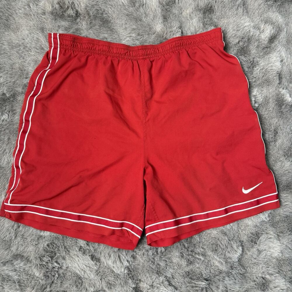 Nike Dri Fit Men’s Shorts Red Striped Size Medium